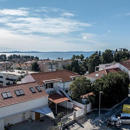 Urban Utopia Penthouse With Private Parking Split Exterior foto